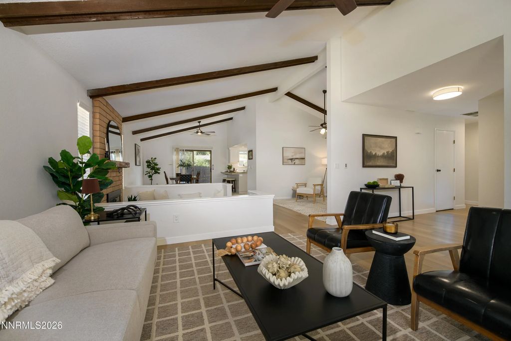 837 Mahogany Drive, Minden