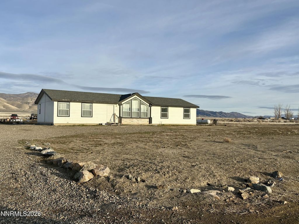 1415 Van Diest Road, Winnemucca
