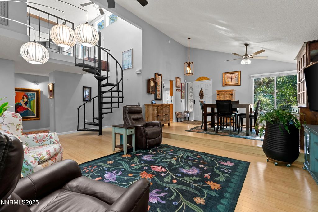 6435 Meadow Valley Lane, Reno