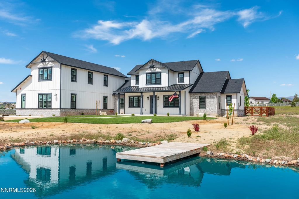 1409 Hunters Point Drive, Gardnerville