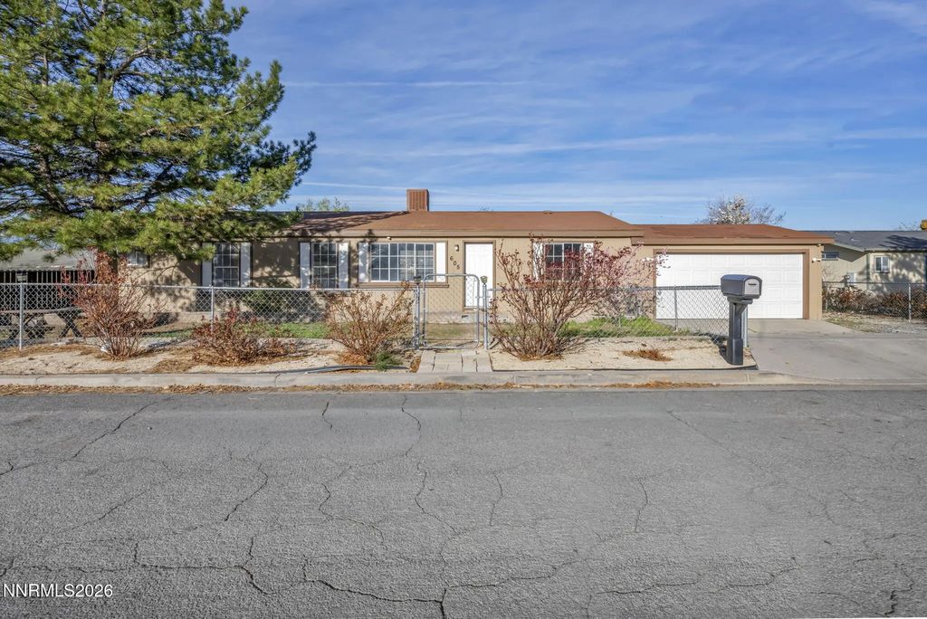 605 Wall Canyon Drive, Sun Valley