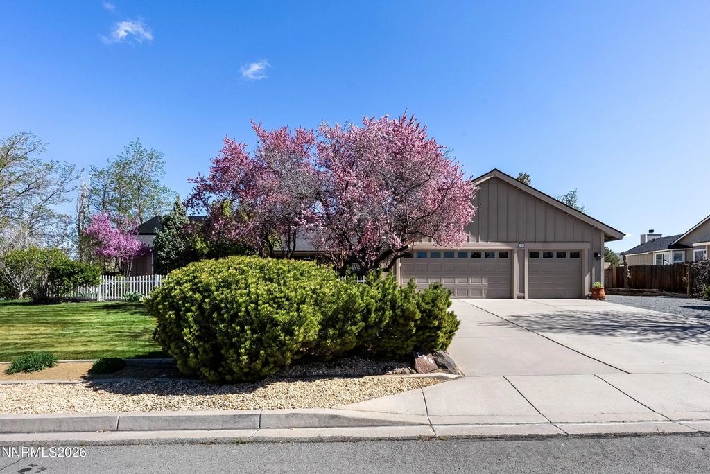 230 Sunlit Terrace, Spanish Springs