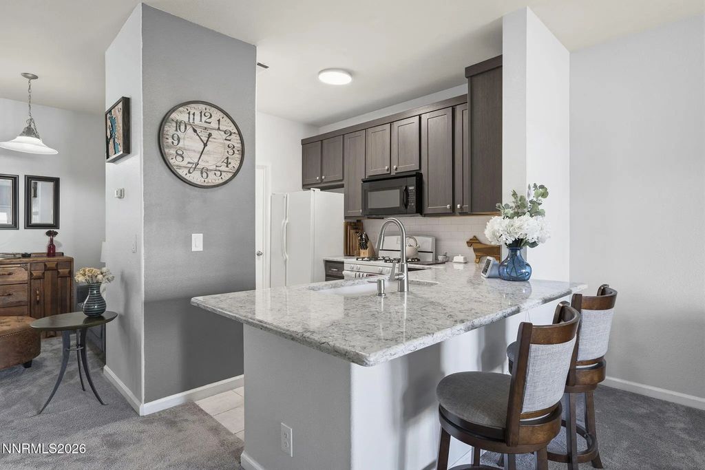 900 S Meadows Parkway 1922, Reno