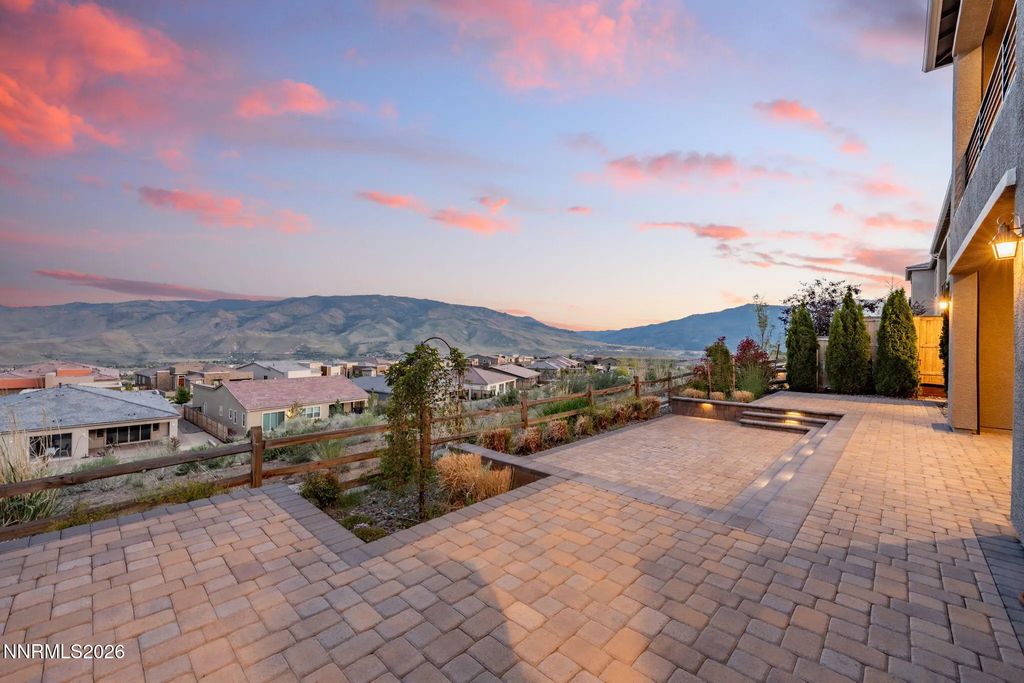 9180 Graycliff Lane, Reno