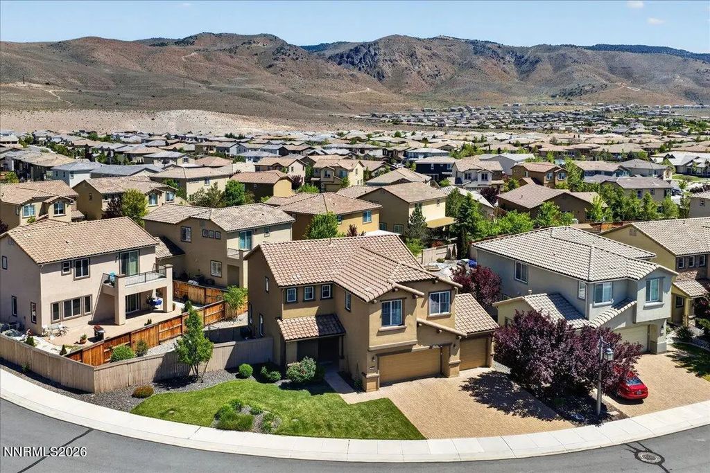 2820 Show Jumper Lane, Reno
