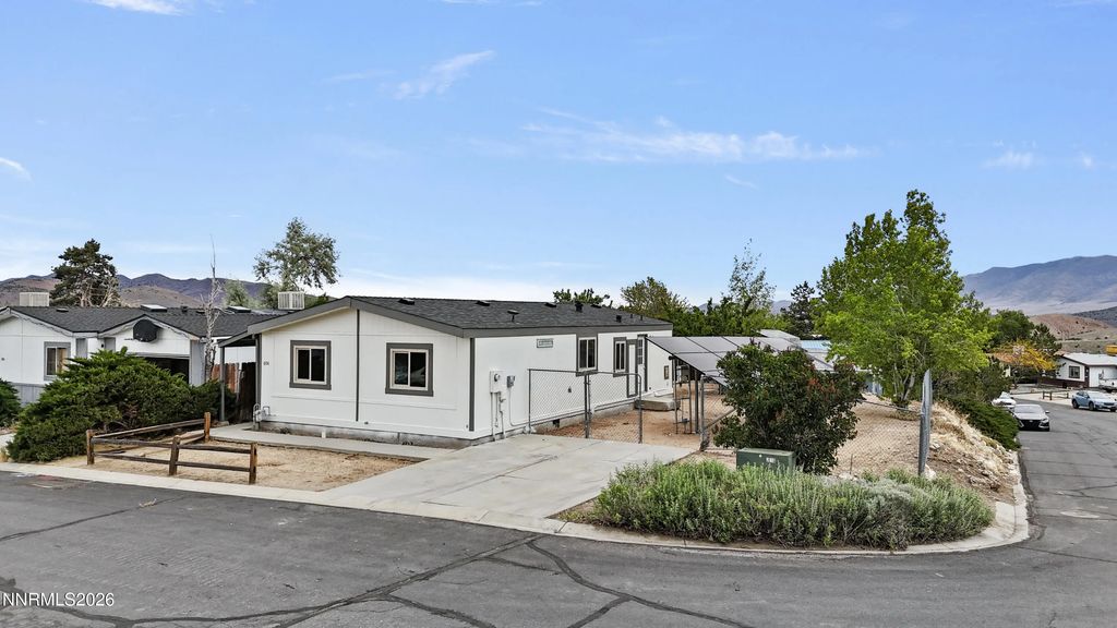 810 Clordi Lane, Moundhouse
