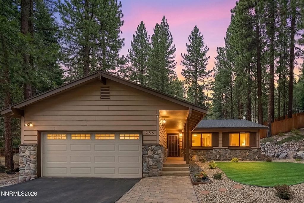 256 Mcfaul Way, Zephyr Cove