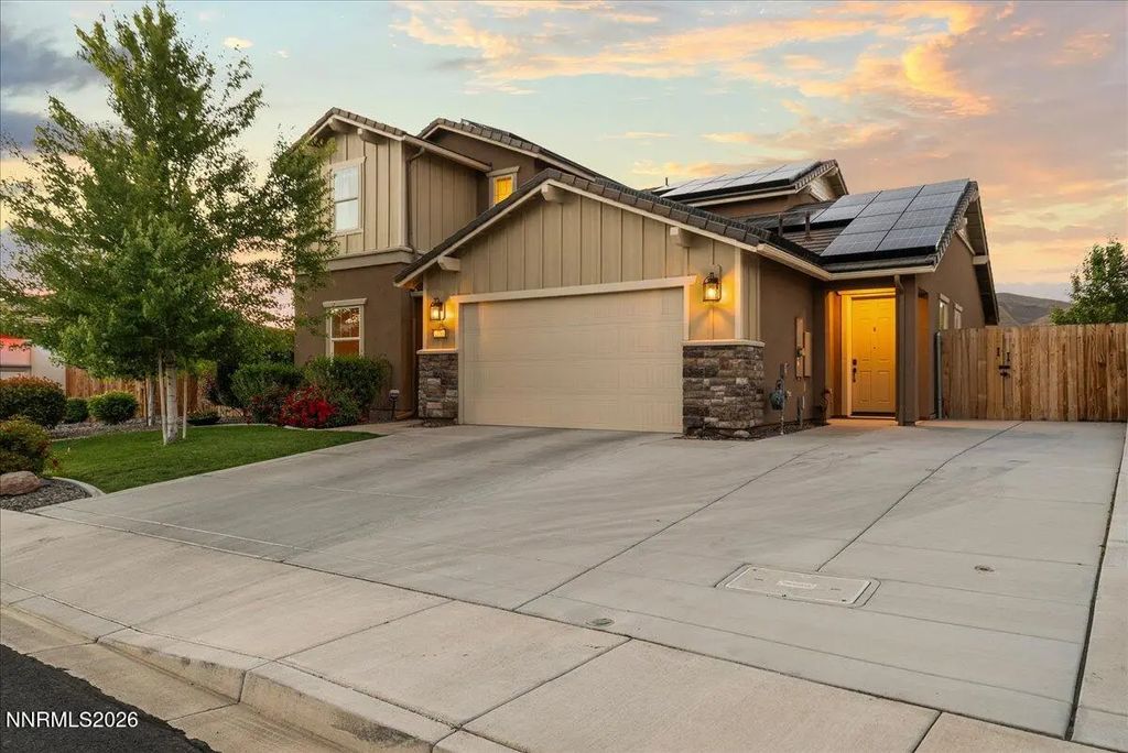 2735 Trail Rider Drive, Reno