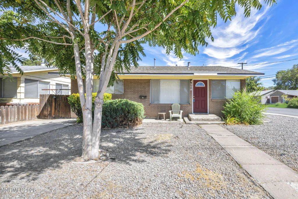 908 12th Street, Sparks