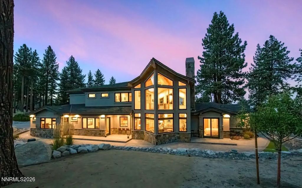 256 Forest Hill Way, Gardnerville