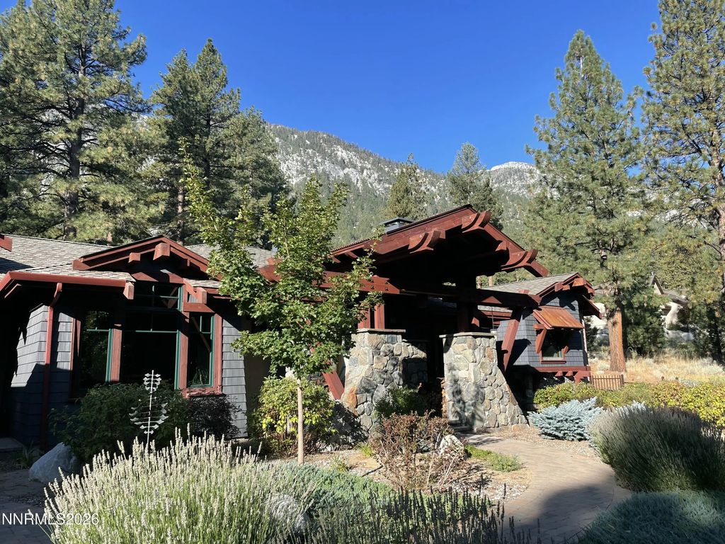 271 Forest Hill Way, Gardnerville