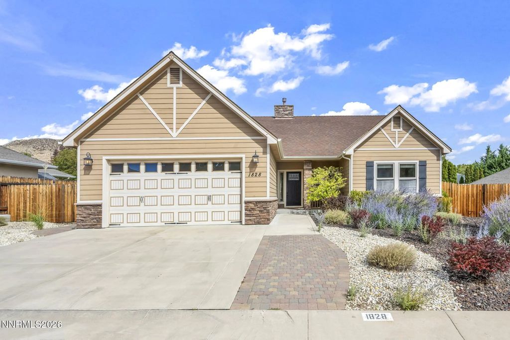 1828 Walnut Court, Carson City