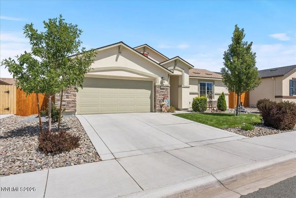 1140 Banner Peak Drive, Carson City