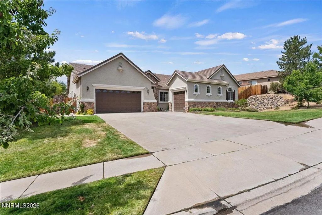 3211 Diamond Ridge Drive, Reno