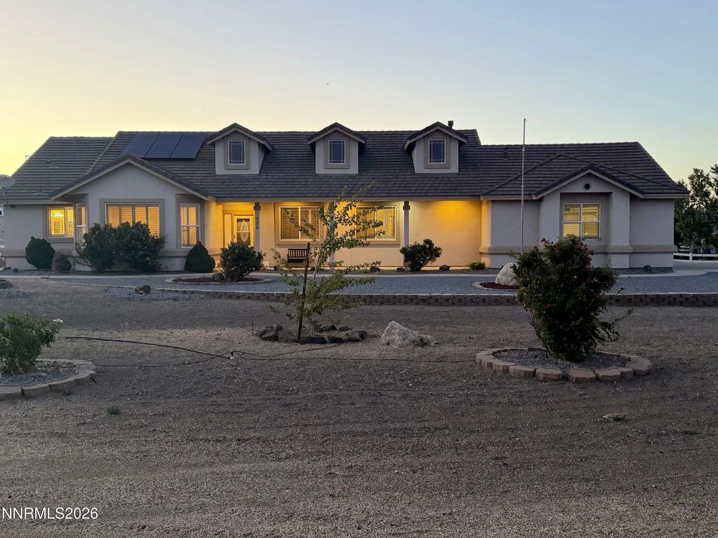 680 Buckskin Drive, Fernley