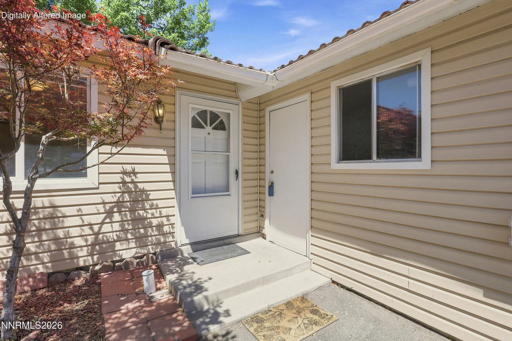 1119 Bradley Square, Sparks