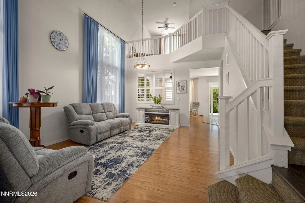 9629 Thunder Mountain Way, Reno