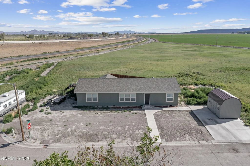 115 Ash Drive, Lovelock