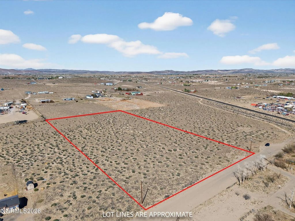 1340 W Badger Street, Silver Springs