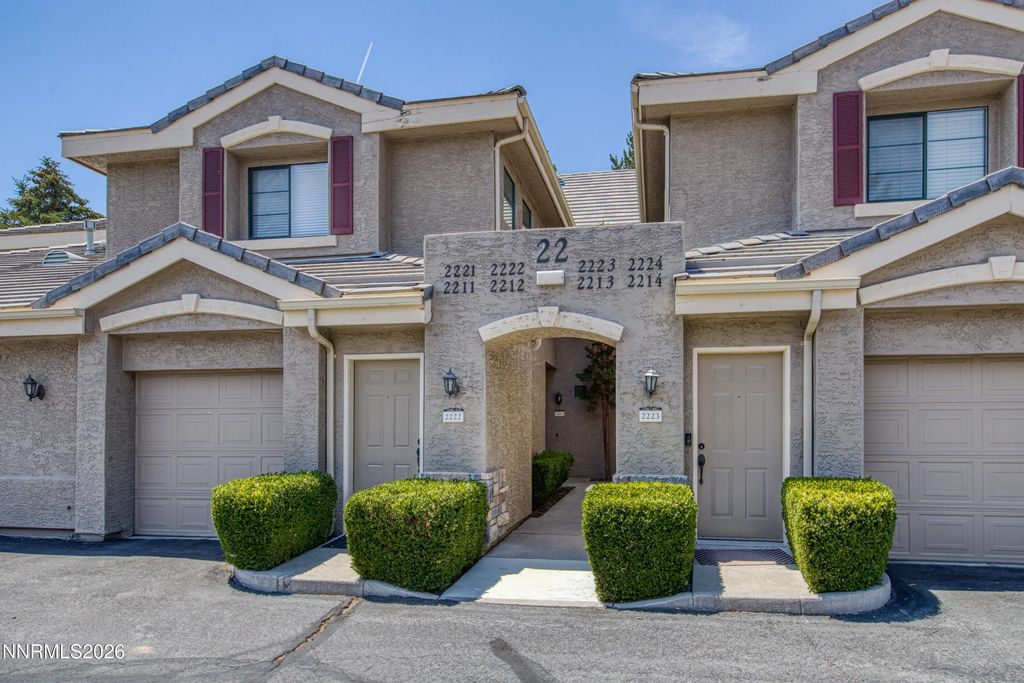 900 South Meadows Parkway Apt 2212, Reno