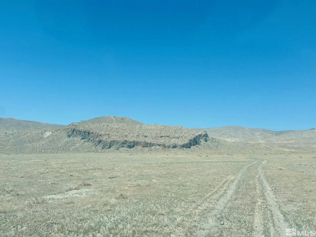 T25 Sec 17, Lovelock