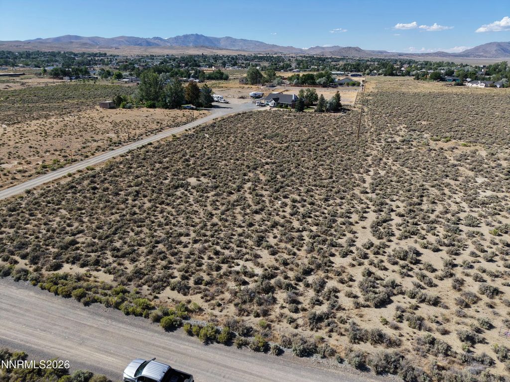 9995 Osage Road, Reno