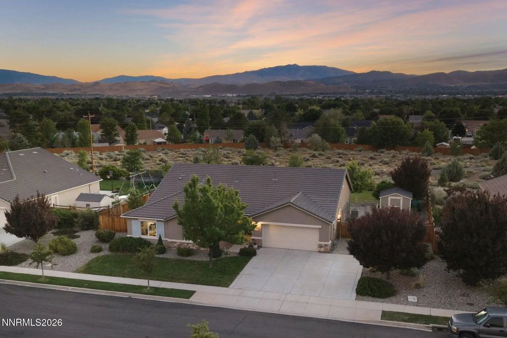 7747 Rhythm Circle, Sparks