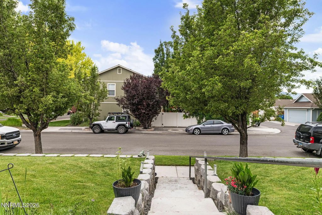 1341 Mountain Ash Way, Gardnerville