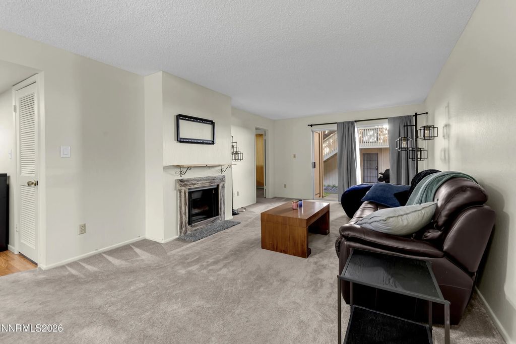 2300 Dickerson Road Apt 39, Reno