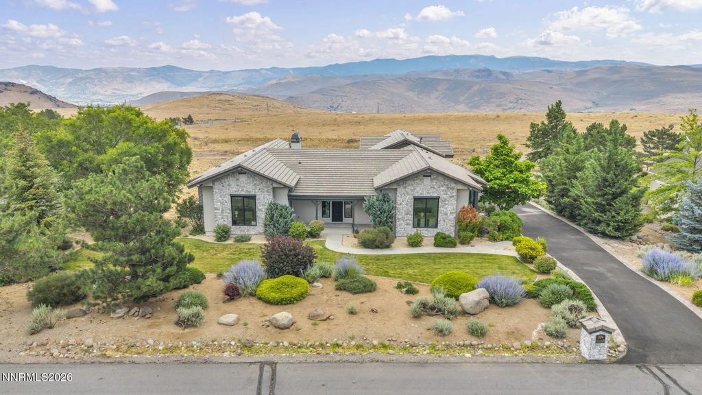224 S Earlham Court, Reno