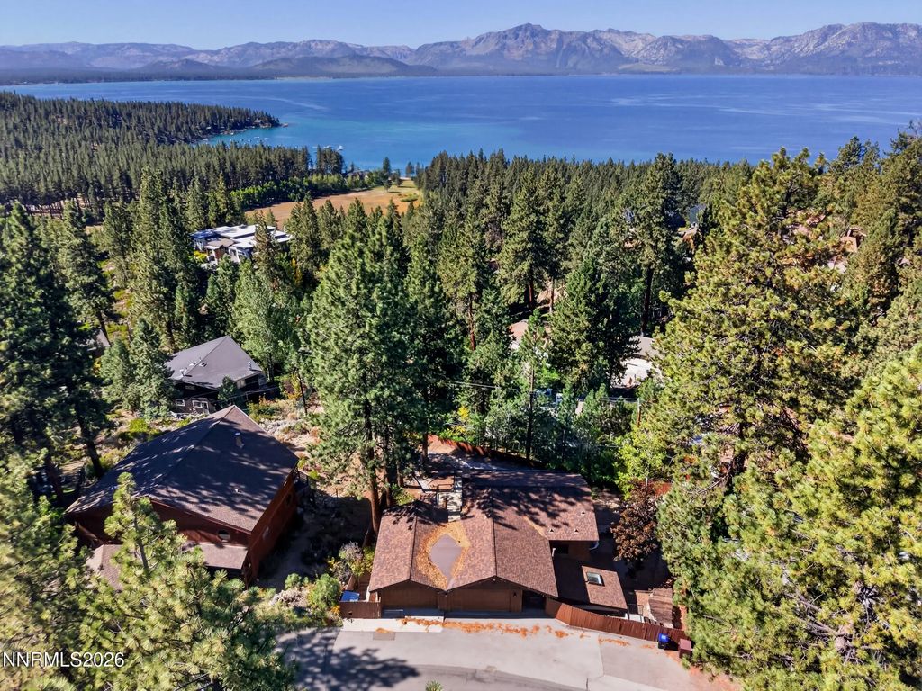 283 S Martin Drive, Zephyr Cove