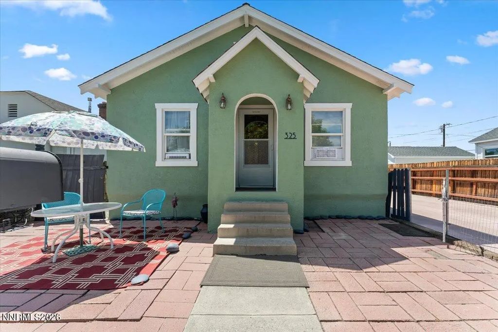 325 5th Street, Sparks