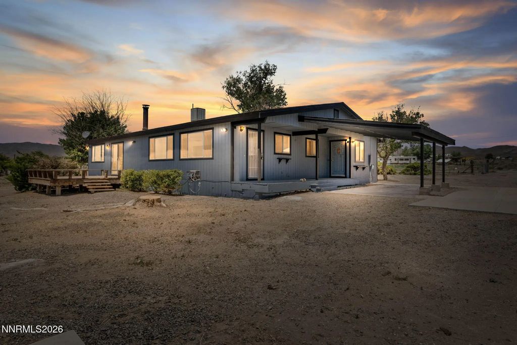 9025 Iroquois Trail, Stagecoach