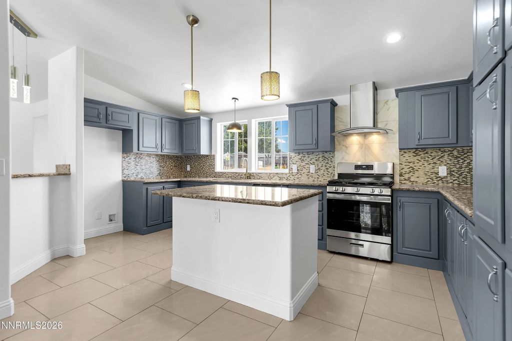 592 Morgan Circle, Sun Valley
