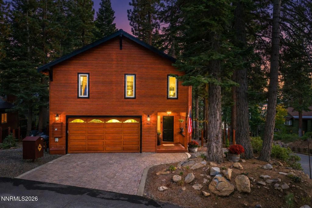923 Michael Court, Incline Village