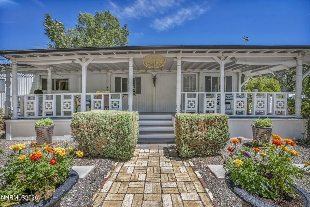 360 E Gepford Parkway, Sun Valley