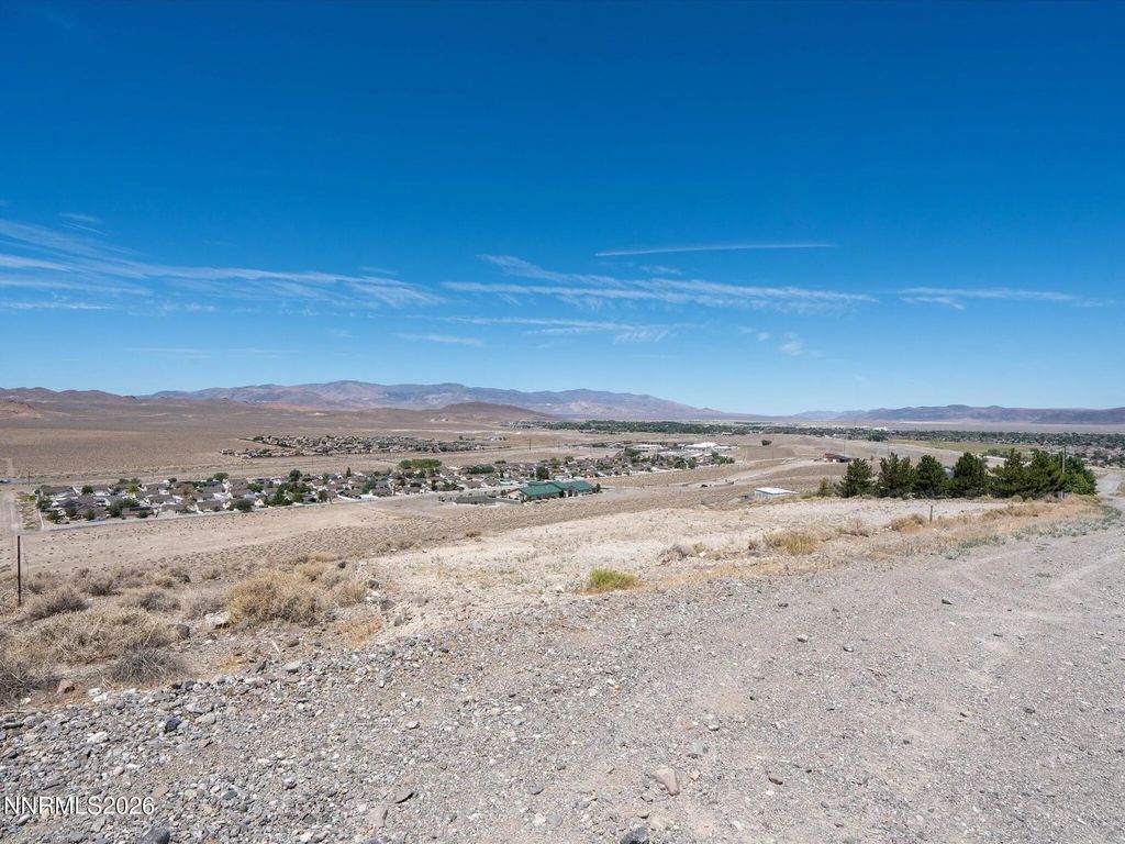 23 S Worsham Drive, Fernley