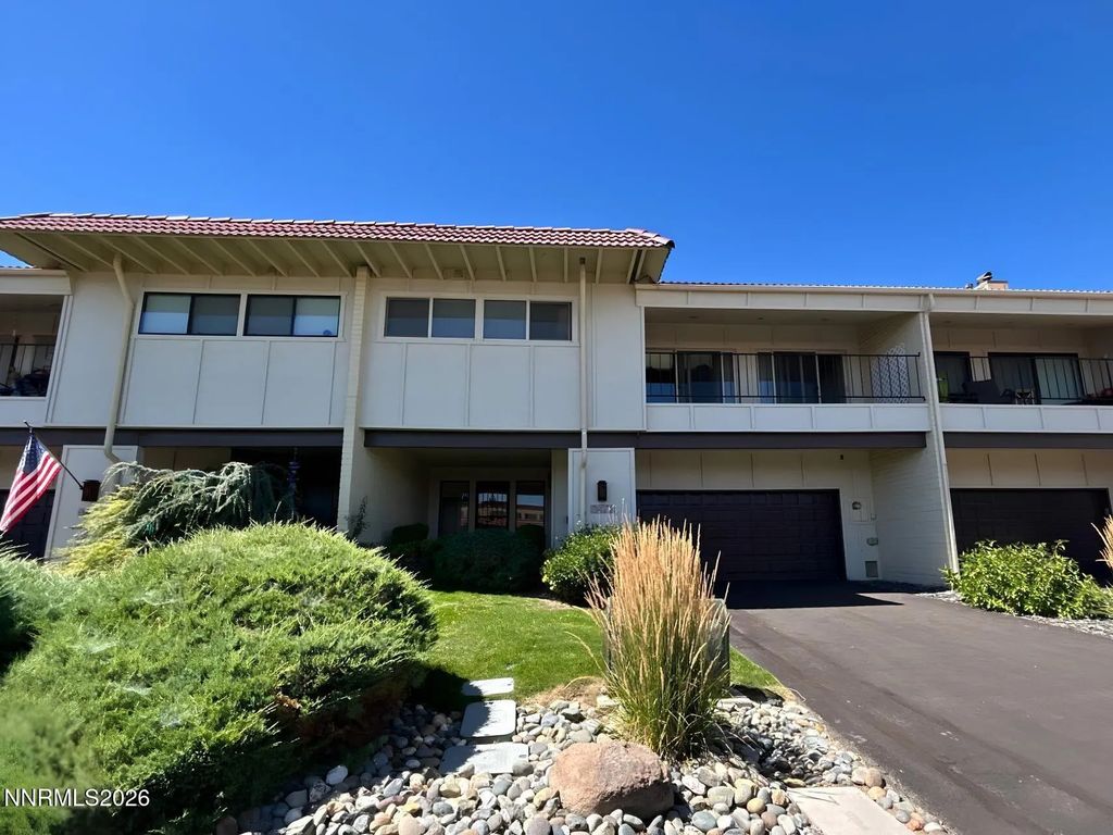 3479 Skyline Boulevard, Reno