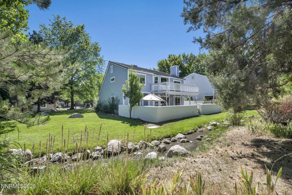 857 Lighthouse Court, Reno