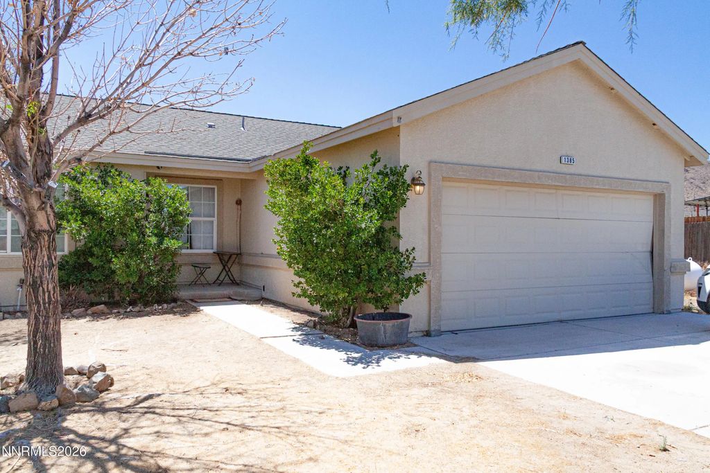 1385 Cooney Drive, Silver Springs