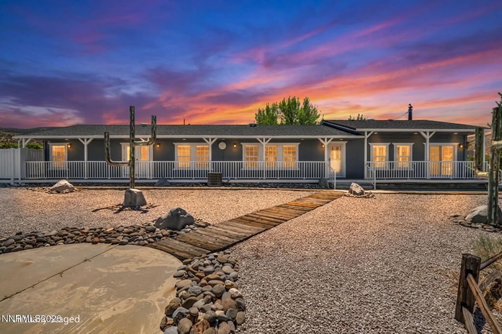 6454 Sierra Vista Lane, Carson City