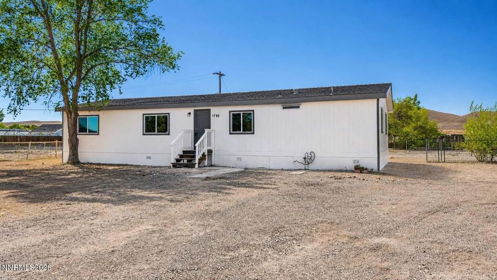 1790 Tuscarora Street, Silver Springs