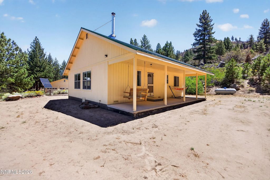 1100 Sugarloaf Road, Chilcoot-Vinton
