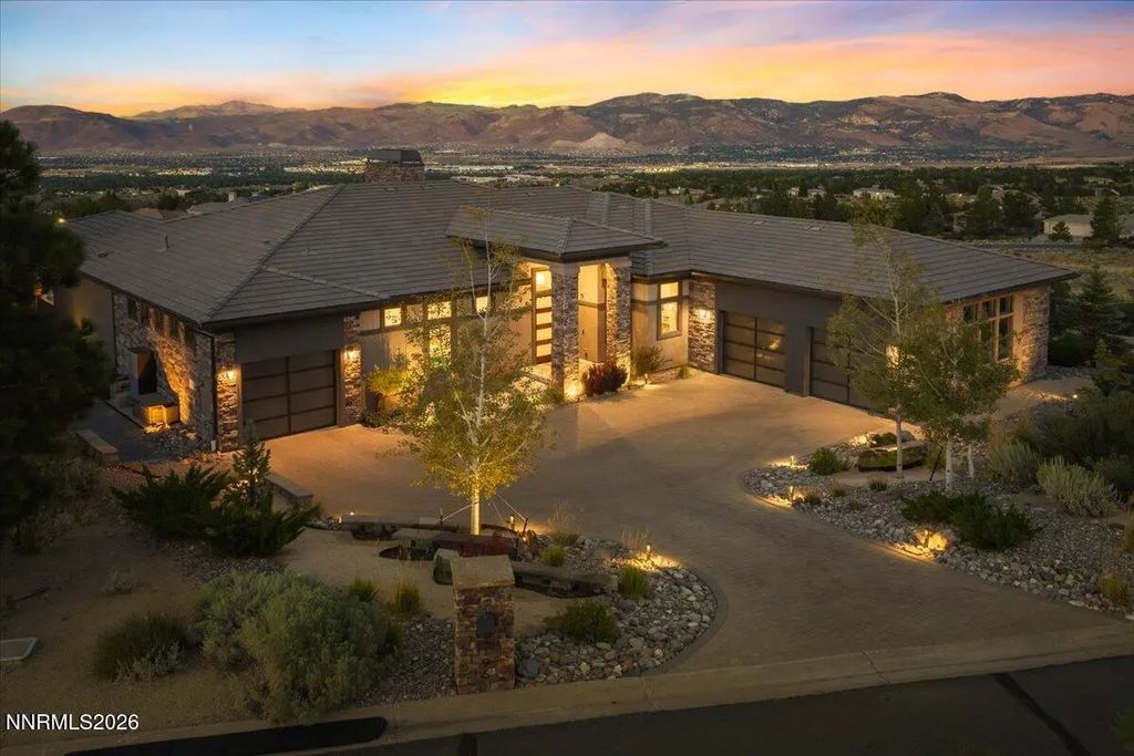1196 Eagle Vista Court, Reno