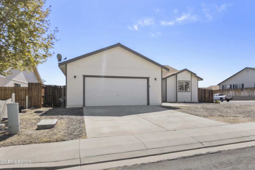 362 Emigrant Way, Fernley