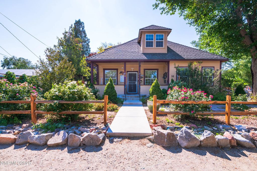 33 N West Street, Yerington