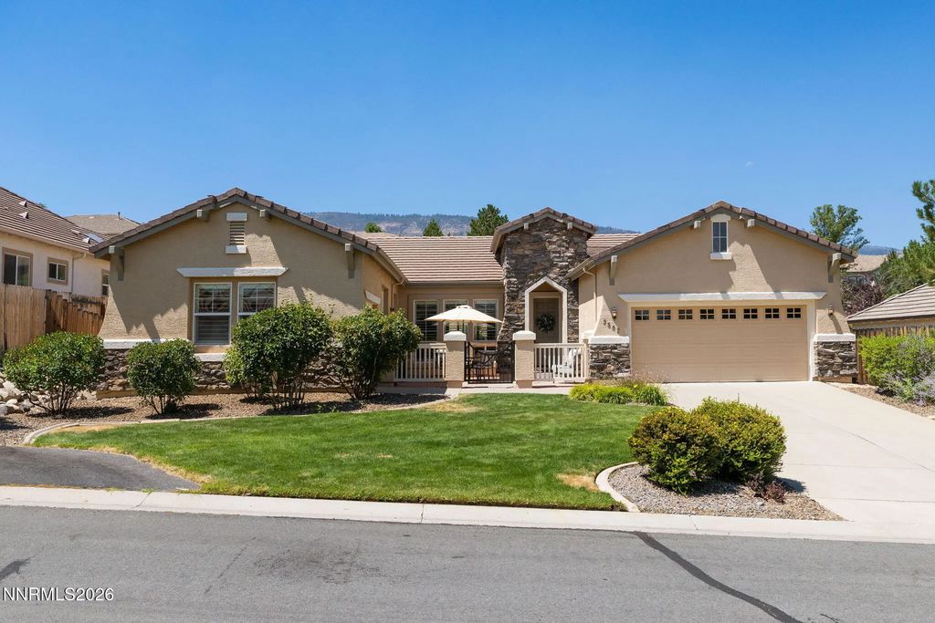 3502 Painted Vista Drive, Reno