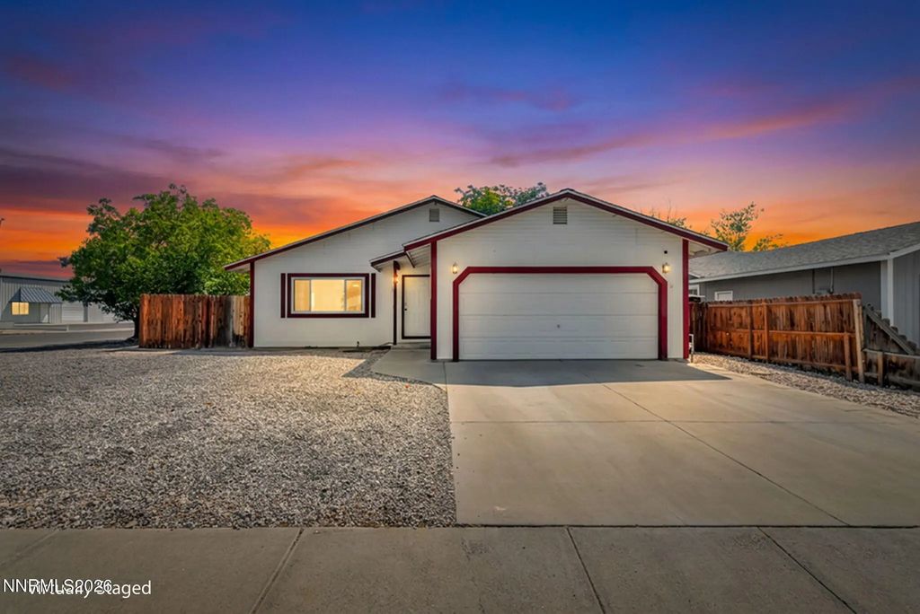 301 Burntwood Street, Fallon