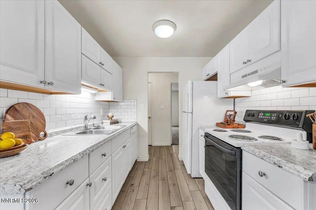 3944 Clear Acre Lane 249, Reno