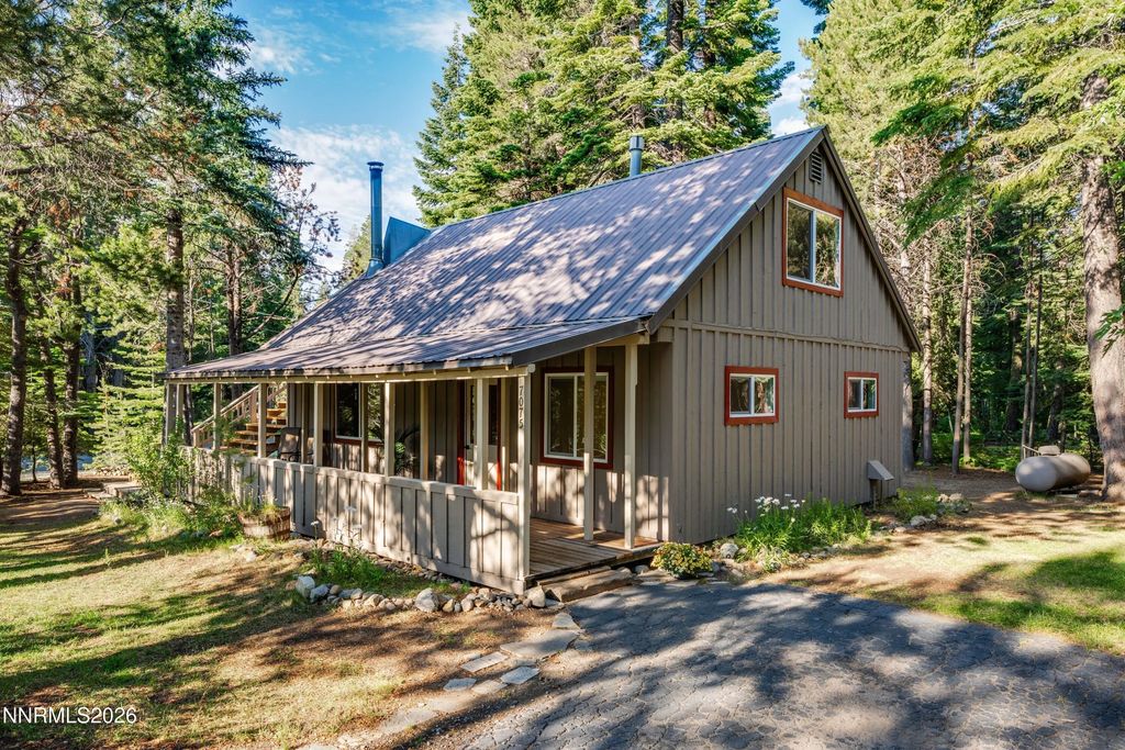 7075 Miami Court, Tahoma